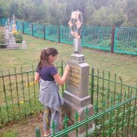 Воспитанники воскресной школы храма агрогородка Обухово приняли участие в акции «Помни о вечном»