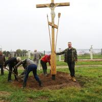 В Зельве установили новый поклонный крест