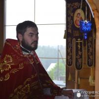 В день памяти преподобномученика Афанасия Брестского архиепископ Артемий совершил литургию в малом храме прихода микрорайона Зарица