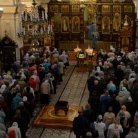 В день Рождества Пресвятой Богородицы в Покровском соборе совершили литургию и устроили праздник для прихожан