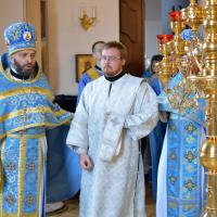 В день Покрова Богородицы архиепископ Артемий совершил литургию и хиротонии в кафедральном соборе