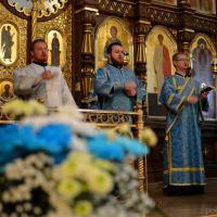 Накануне праздника Покрова Богородицы архиепископ Артемий возглавил всенощное бдение в кафедральном соборе Гродно