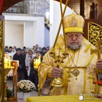 В день памяти новомучеников и исповедников Земли Белорусской архиепископ Артемий совершил литургию в храме города Скидель
