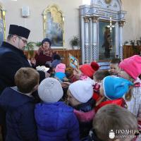 Школьники поселка Зельвы посетили храм Святой Троицы