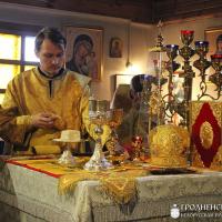 Праздничное богослужение в часовне в честь святителя Тихона, Патриарха Московского и всея Руси
