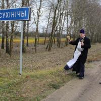 Священник принял участие в акции Мостовской госавтоинспекции