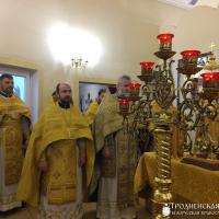 В церкви Введения во храм Пресвятой Богородицы состоялось соборное богослужение духовенства Волковысского благочиния