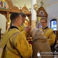 В день памяти святителя Николая архиепископ Артемий совершил литургию и хиротонию в домовой церкви Архиерейского Подворья