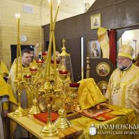 Архиепископ Артемий совершил литургию в малом храме прихода святителя Спиридона города Гродно