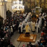Архиепископ Артемий совершил великую вечерню в кафедральном соборе города Гродно