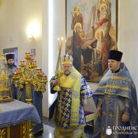 В Неделю сыропустную архиепископ Артемий совершил литургию в малом храме великомученика Пантелеимона города Гродно