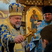 В праздник Сретения Господня архиепископ Артемий возглавил литургию в Покровском соборе