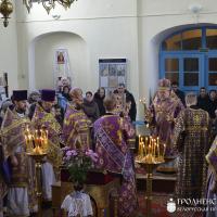 Архиепископ Артемий совершил Литургию Преждеосвященных Даров в храме деревни Массоляны