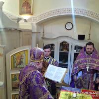 Архиепископ Артемий совершил литургию в храме святителя Луки при Гродненской областной больнице