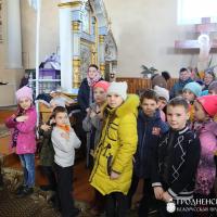 Учащиеся младших групп воскресной школы прихода поселка Зельва приобщились Таинствам Исповеди и Причастия