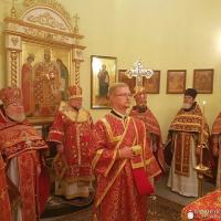 Архиепископ Артемий совершил литургию в храме великомученика Георгия поселка Красносельский