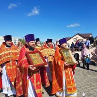Архиепископ Артемий совершил литургию в храме великомученика Георгия поселка Красносельский