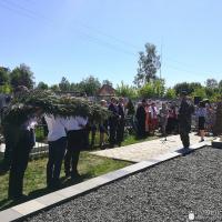 Настоятель храма деревни Озеры принял участие в митинге, посвященном Дню победы