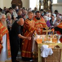 Аб воінах і ўсіх пакутліва загінуўшых ў гады Вялікай Айчыннай Вайны малілісь ў Пакроўскім саборы