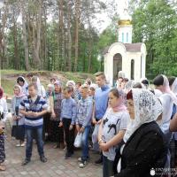 Прихожане храма поселка Россь посетили Лавришевский монастырь