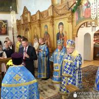 Архиепископ Артемий возглавил торжества в честь иконы Божией Матери «Всецарица» на приходе деревни Сынковичи