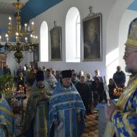 Архиепископ Артемий совершил литургию в храме деревни Гудевичи