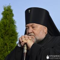 Архиепископ Артемий совершил литургию в храме деревни Демброво