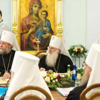 Священный Синод Русской Православной Церкви признал невозможным дальнейшее пребывание в евхаристическом общении с Константинопольским Патриархатом