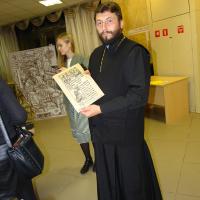 Педагогі  і святары са Шчучына наведалi выставу «Беларусь i Бiблiя»