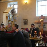 В Зельве прошла литургия для людей с ограниченными возможностями