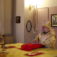 В Рождественский сочельник архиепископ Артемий совершил литургию в кафедральном соборе Гродно