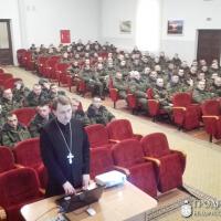 Священнослужитель провел беседу с военнослужащими 6-й гвардейской отдельной механизированной бригады