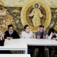 Интеллектуальную игру-соревнование провели в воскресной школе Покровского собора