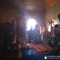 Архиепископ Артемий совершил Литургию Преждеосвященных Даров в малом храме прихода святой Софии Слуцкой города Мосты