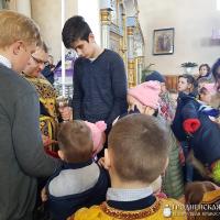 Учащиеся старшего класса воскресной школы прихода поселка Зельва приобщились к Таинствам Церкви