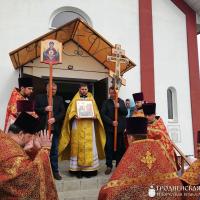 В храме деревни Гущицы состоялось соборное богослужение Скидельского благочиния