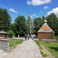 Учебный год в воскресной школе Покровского собора завершился серией паломнических поездок