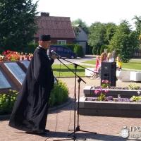 Священник принял участие в митинге, посвященном дню освобождения поселка Сопоцкин    