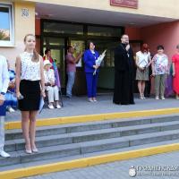 Руководитель отдела религиозного образования принял участие в линейке в гимназии №2 города Гродно