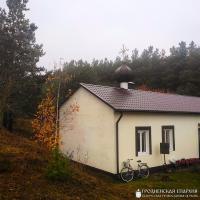 Две церкви Зельвенщины: освященная в п.Каролин и разрушенная в д.Ивашковичи