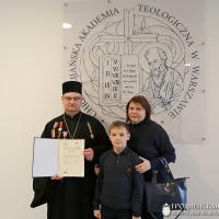 Благочинному Зельвенского округа вручили диплом доктора теологии