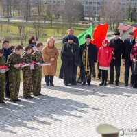 Духовенство Зельвенского благочиния приняло участие в акции по забору земли с мест воинских захоронений