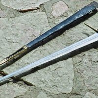 Кто связывает Гродно с Псковом?