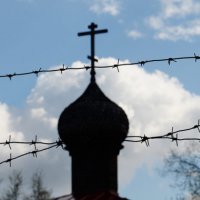 Рожденные в года глухие: белорусские святые 20-го века