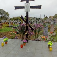 Освящение надгробного креста на сельском кладбище агрогородка Озеры