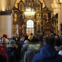 В Покровском соборе совершили панихиду по убиенному Роману Бондаренко