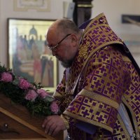 Архиепископ Артемий возглавил в Покровском соборе всенощное бдение с чином выноса Креста 