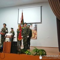 Священник посетил церемониал приведения к присяге «Юного усовца» учащихся военно-патриотических классов
