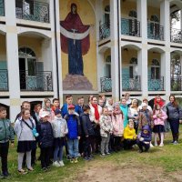 Паломническая поездка воспитанников воскресной школы Покровского собора в Лавришево