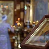 Епископ Антоний совершил в Покровском соборе молебен с чтением акафиста Пресвятой Богородице